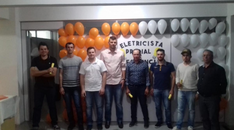 FORMATURA DE ELETRICISTA PREDIAL E RESIDENCIAL 2018