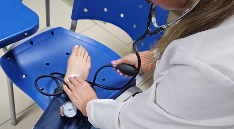 Aulas Práticas - Curso: CUIDADOR DE IDOSOS