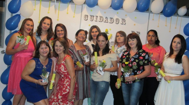 FORMATURA CUIDADOR DE IDOSOS 2017/2018