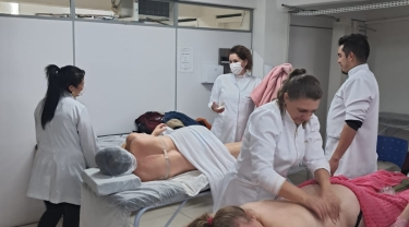 Aulas Práticas - Curso: MASSOTERAPIA
